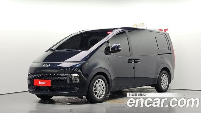 Hyundai Staria — фото 1