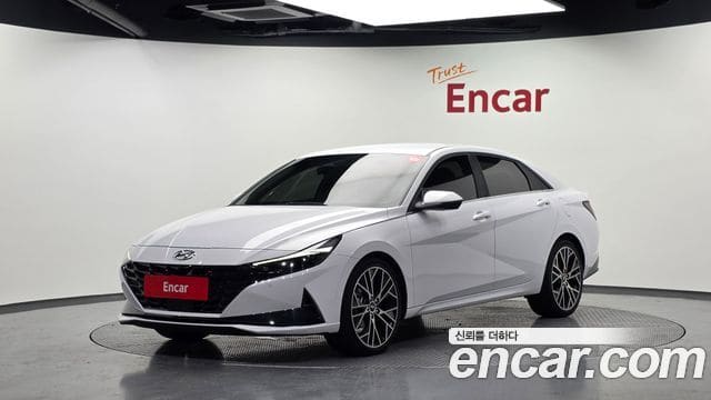 Hyundai Avante — фото 1