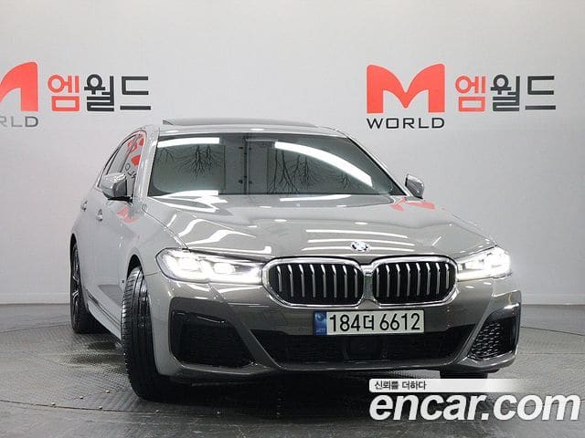 BMW 5 Series — фото 1