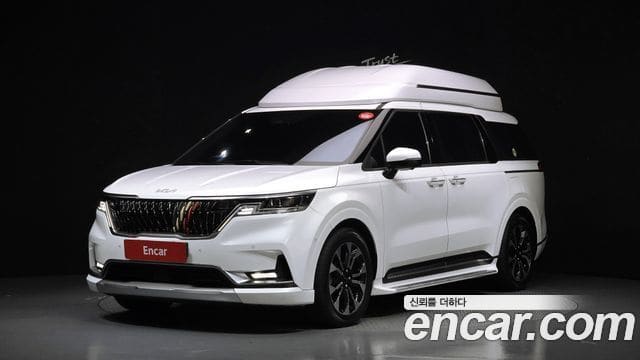 Kia Carnival — фото 1