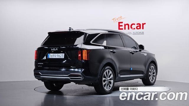 Kia Sorento — фото 1