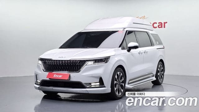 Kia Carnival — фото 1