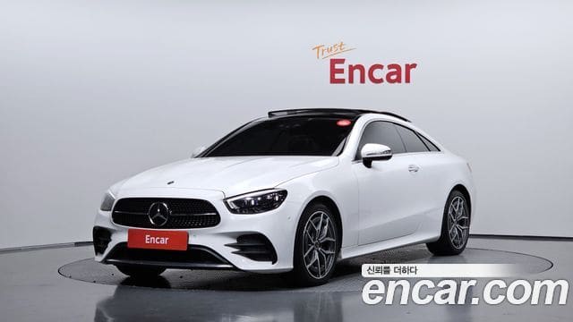 Mercedes-Benz E-Class — фото 1