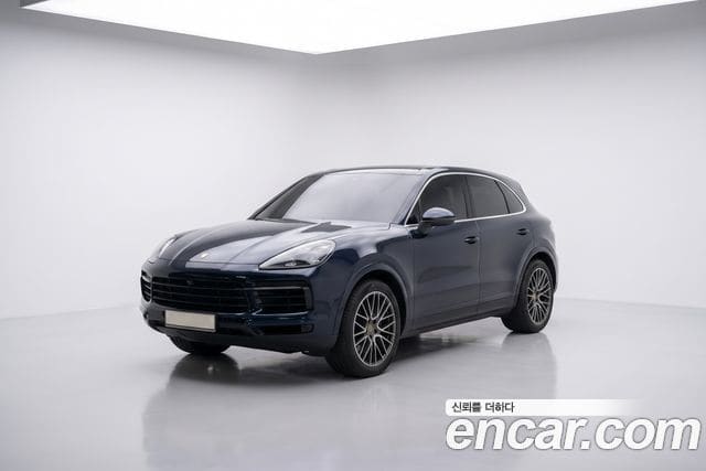 Porsche Cayenne — фото 1