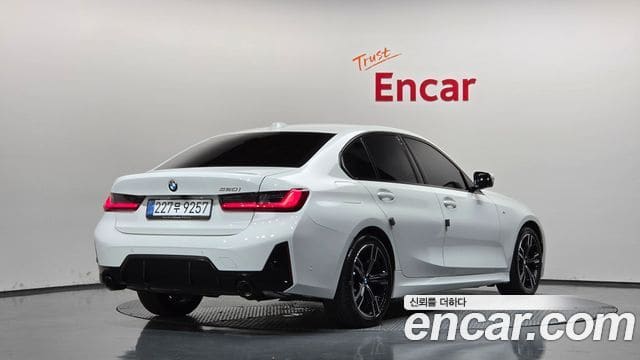 BMW 3 Series — фото 1