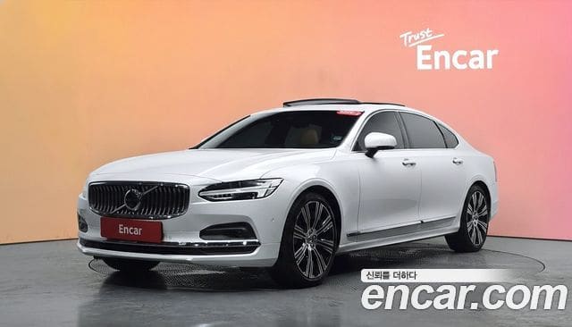 Volvo S90 — фото 1