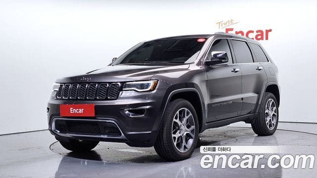 Jeep Grand Cherokee — фото 1