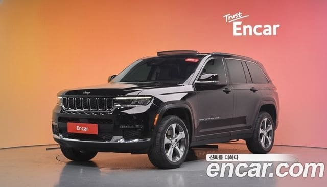 Jeep Grand Cherokee — фото 1