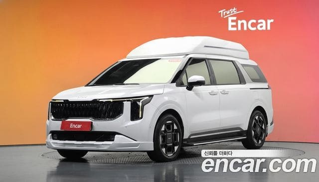 Kia Carnival — фото 1