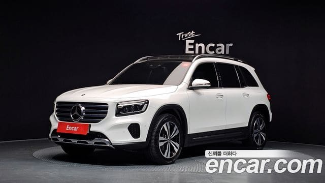 Mercedes-Benz GLB-Class — фото 1