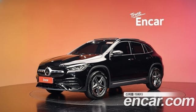 Mercedes-Benz GLA-Class — фото 1