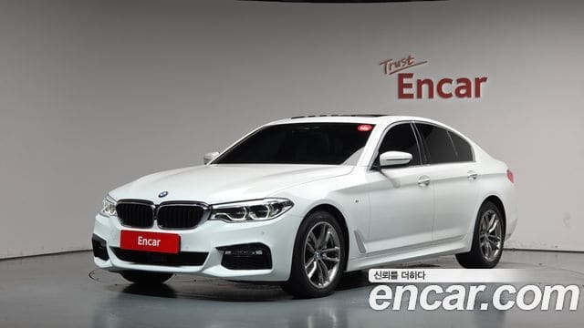 BMW 5 Series — фото 1