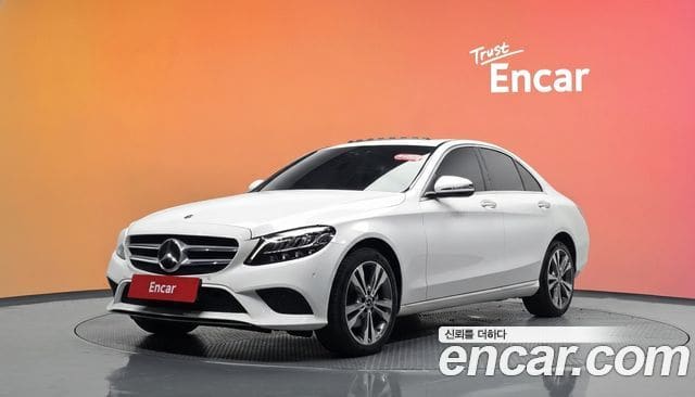 Mercedes-Benz C-Class — фото 1