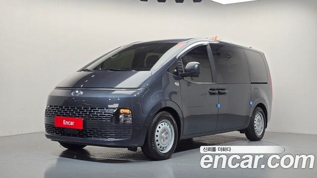Hyundai Staria — фото 1