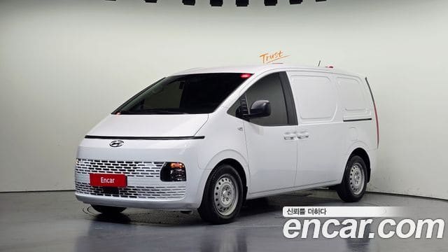 Hyundai Staria — фото 1