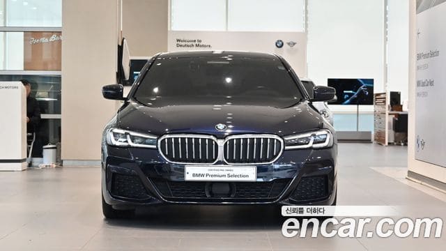 BMW 5 Series — фото 1
