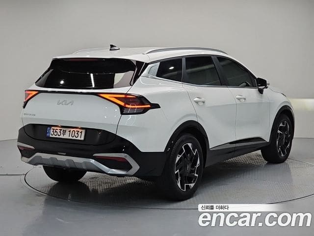 Kia Sportage — фото 1