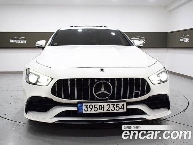 Mercedes-Benz AMG GT — фото 1