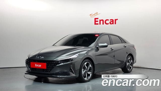 Hyundai Avante — фото 1