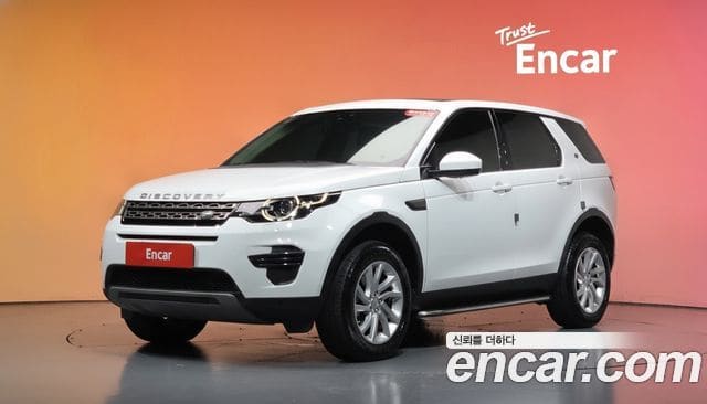 Land Rover Discovery Sport — фото 1