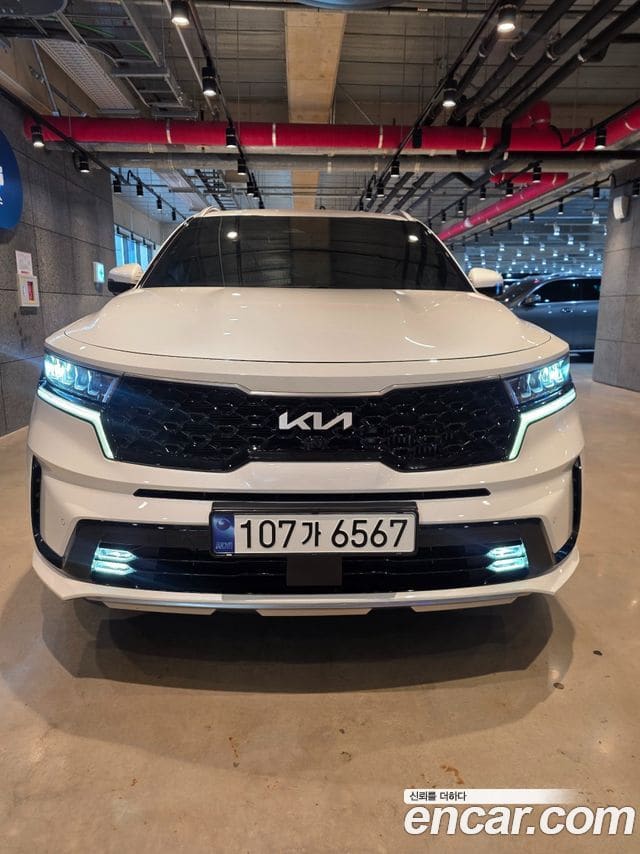 Kia Sorento — фото 1
