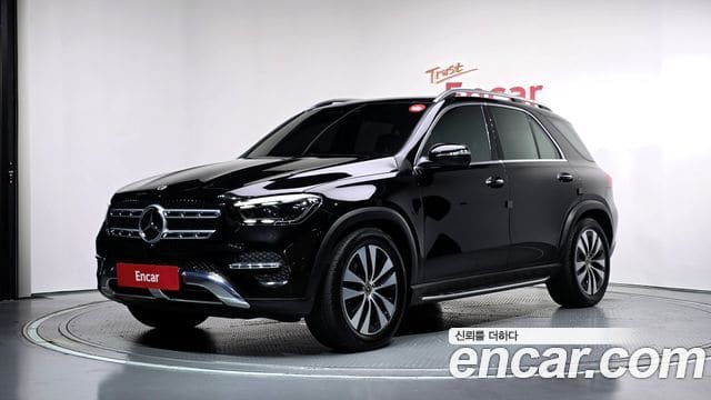 Mercedes-Benz GLE-Class — фото 1