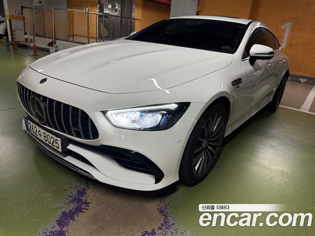 Mercedes-Benz AMG GT — фото 1