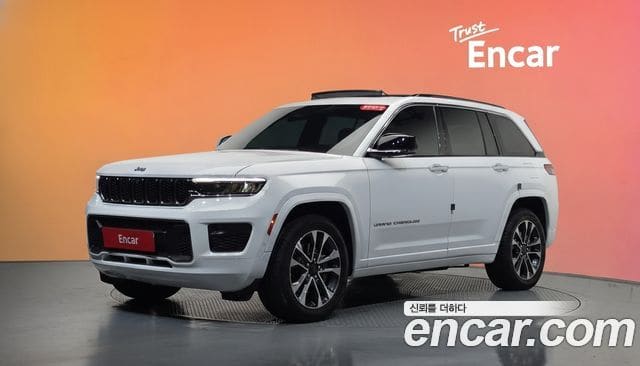 Jeep Grand Cherokee — фото 1