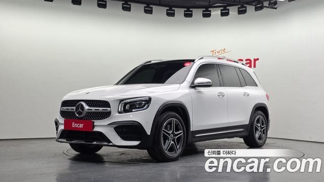 Mercedes-Benz GLB-Class — фото 1