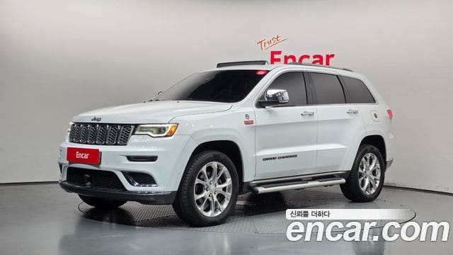 Jeep Grand Cherokee — фото 1