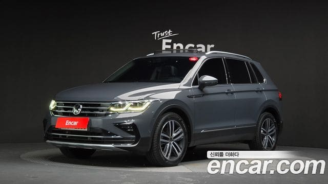 Volkswagen Tiguan — фото 1