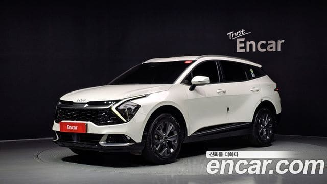 Kia Sportage — фото 1