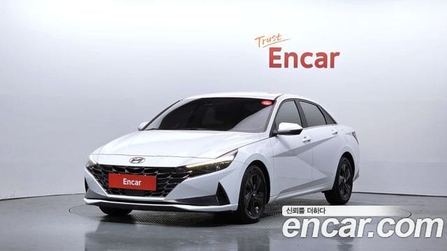Hyundai Avante — фото 1