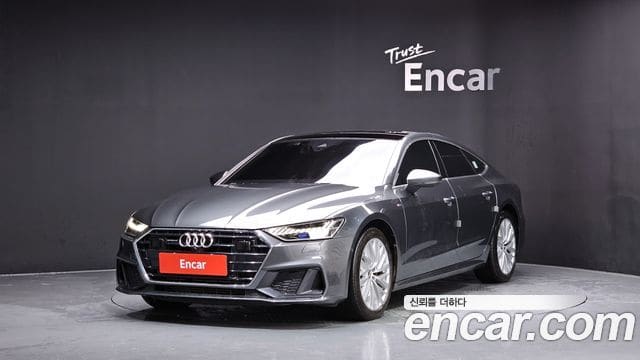 Audi A7 — фото 1
