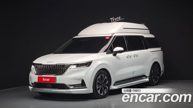 Kia Carnival — фото 1