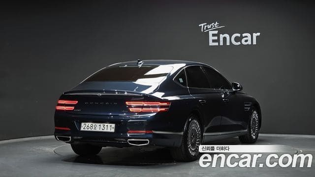 Genesis Electrified G80 — фото 1