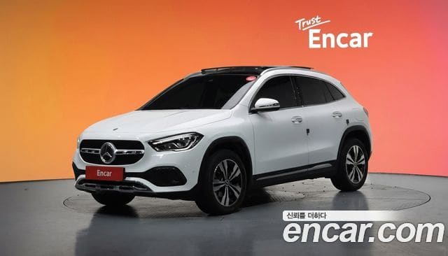 Mercedes-Benz GLA-Class — фото 1