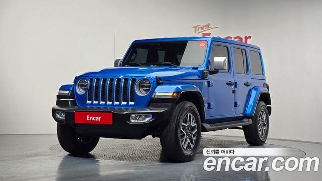 Jeep Wrangler — фото 1