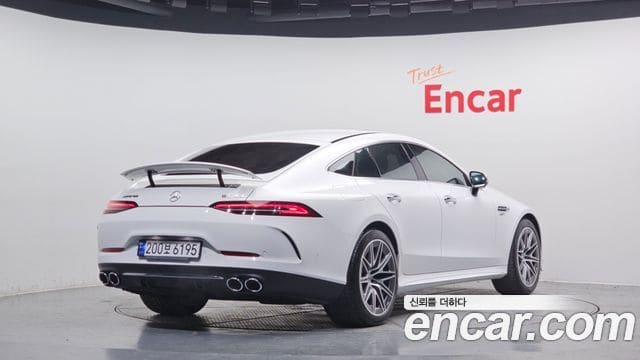 Mercedes-Benz AMG GT — фото 1