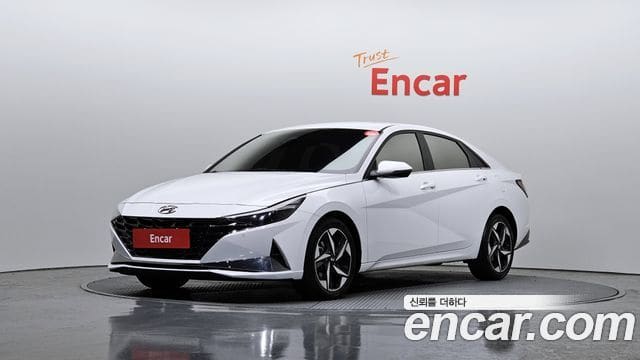 Hyundai Avante — фото 1