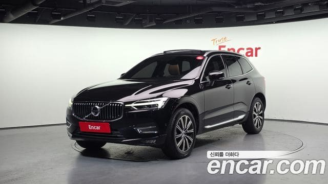 Volvo XC60 — фото 1