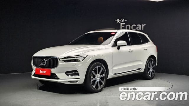 Volvo XC60 — фото 1