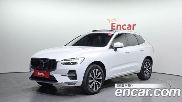 Volvo XC60 — фото 1