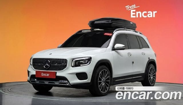 Mercedes-Benz GLB-Class — фото 1