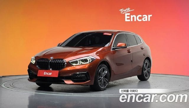 BMW 1 Series — фото 1