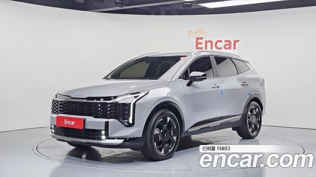 Kia Sportage — фото 1