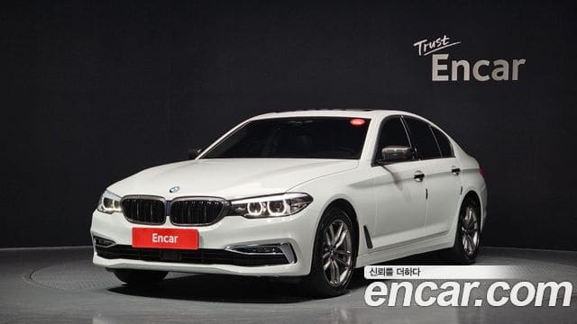 BMW 5 Series — фото 1