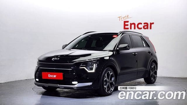 Kia Niro — фото 1