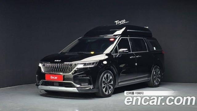 Kia Carnival — фото 1