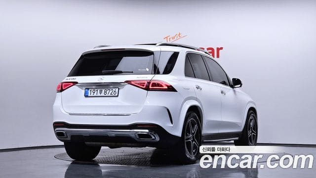 Mercedes-Benz GLE-Class — фото 1